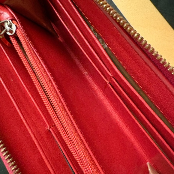 MCM zippy wallet - Picture 9 of 16